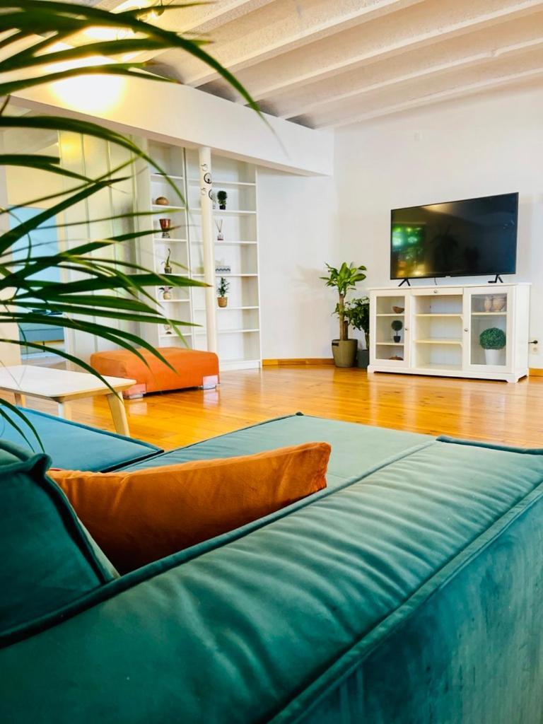 Down Town Oasis-Spacious Loft With Private Parking Bruxelles Esterno foto