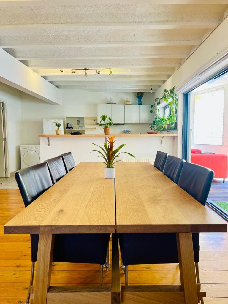 Down Town Oasis-Spacious Loft With Private Parking Bruxelles Esterno foto